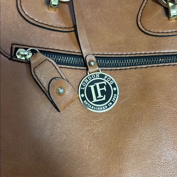 London Fog Tan Leather Handbag - Picture 5 of 9